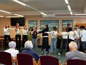 Setk&aacute;n&iacute; generac&iacute; v domově seniorů